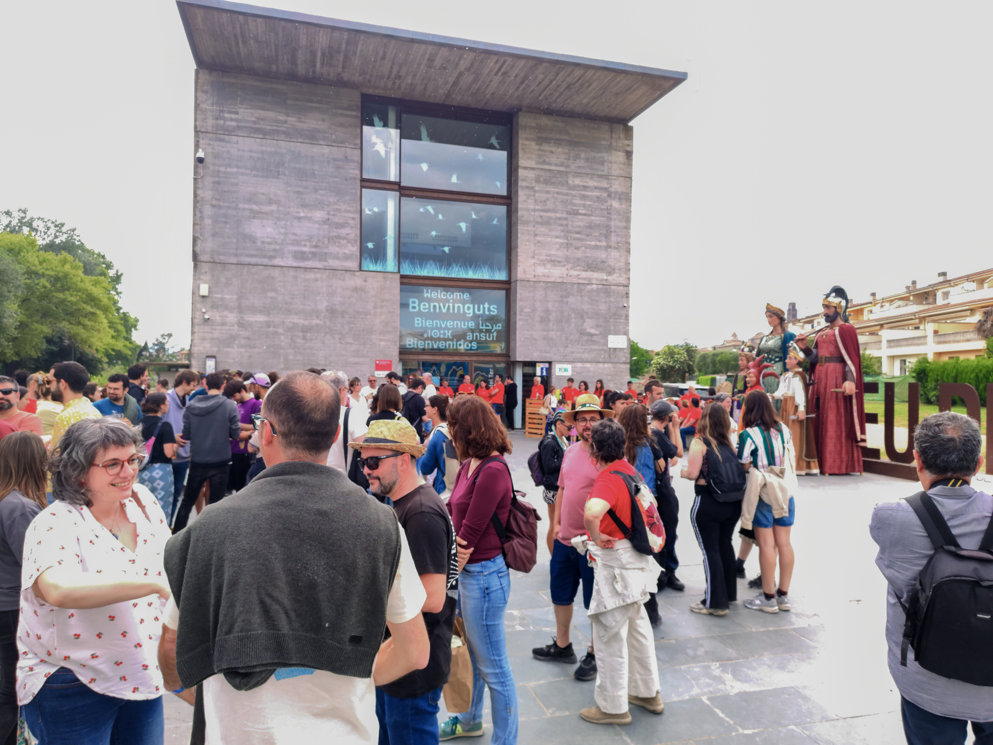 Manlleu es converteix en l’epicentre de la glosa catalana amb la XVII edició de les 12 Hores de Glossa